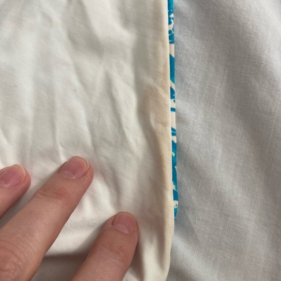 Frankie's Bikinis Blue and White Floral Bikini Top Size Large - Picture 2 of 4